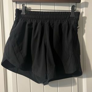 Lululemon shorts size 6